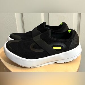 Oofos OOmg Size 8 Men’s Fiber Low Slip On Sneakers